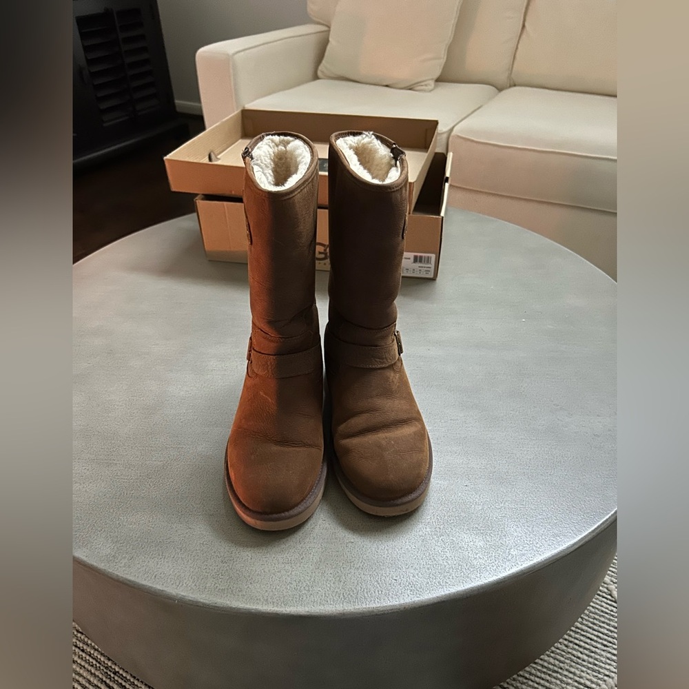 Ugg sutter boots